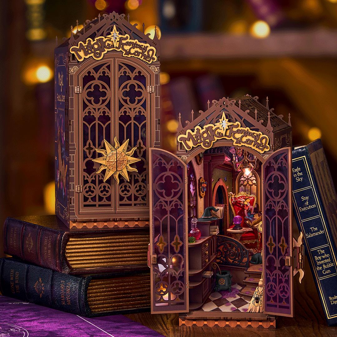 Book Nook "Magic Fantasy Corner"