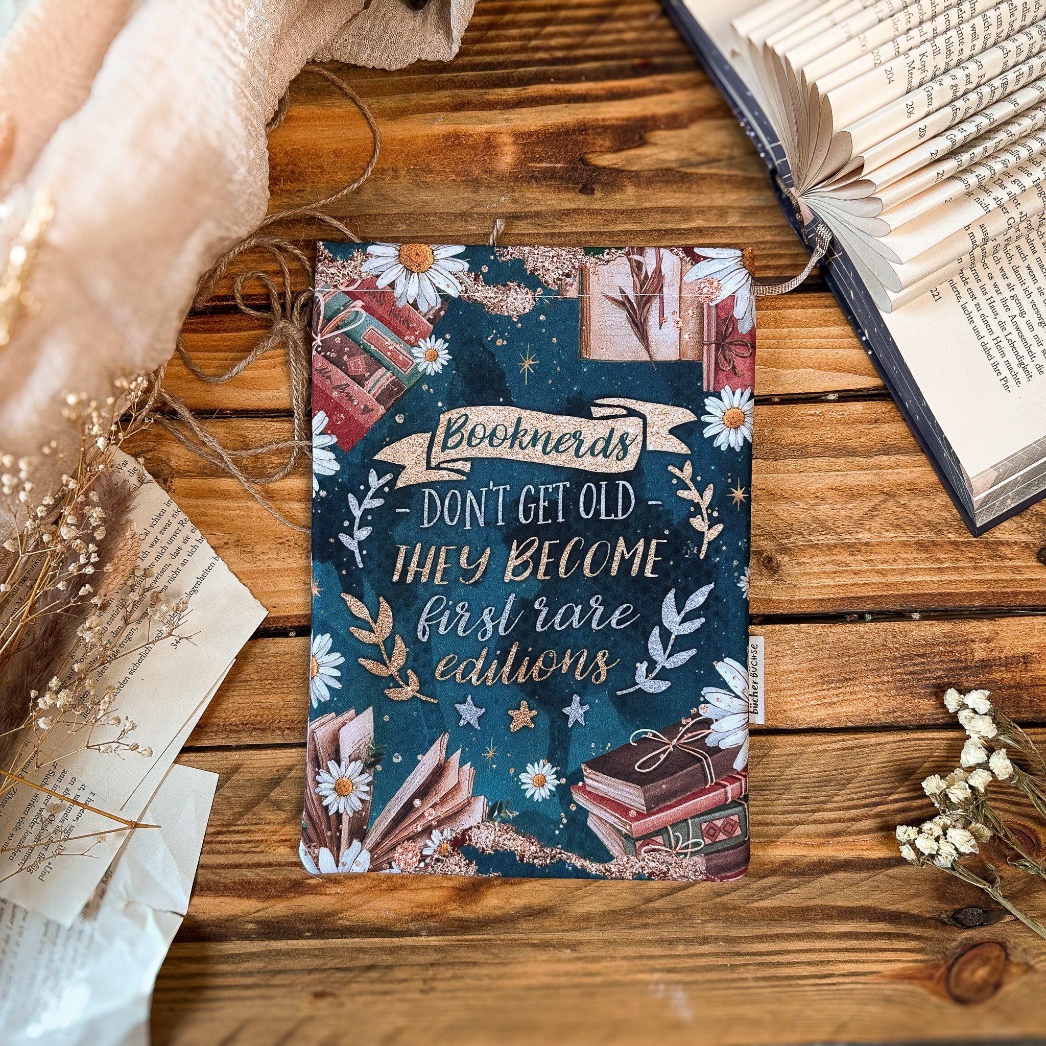 Buchhülle Special-Edition von @stellabookishart