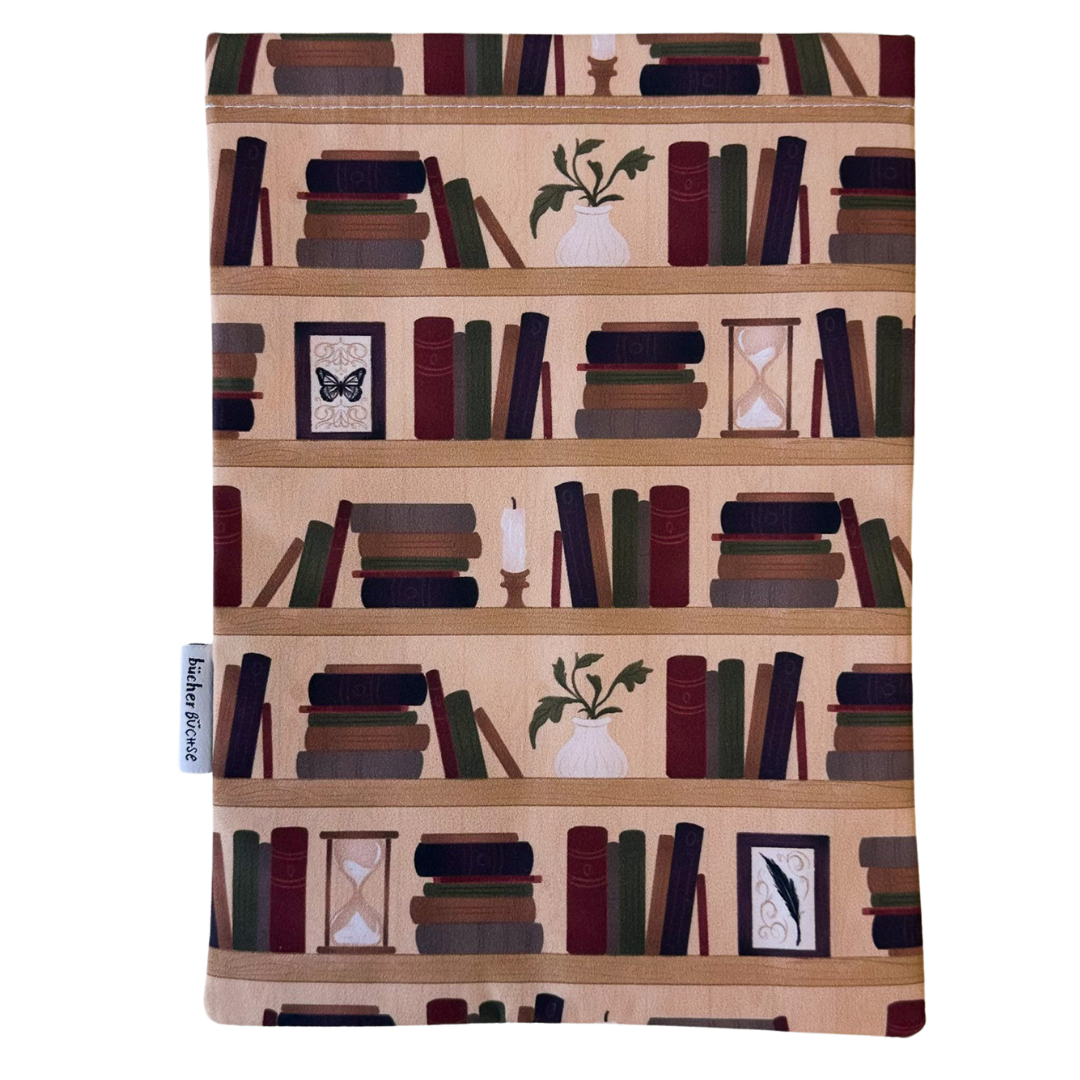 Buchhülle "Shelfie" von @catarinabookdesigns M