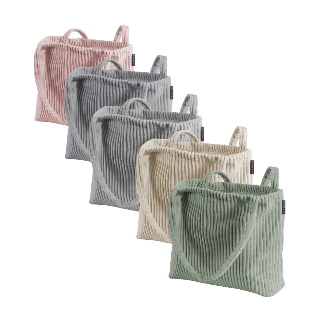 Shopper Cozy Shara