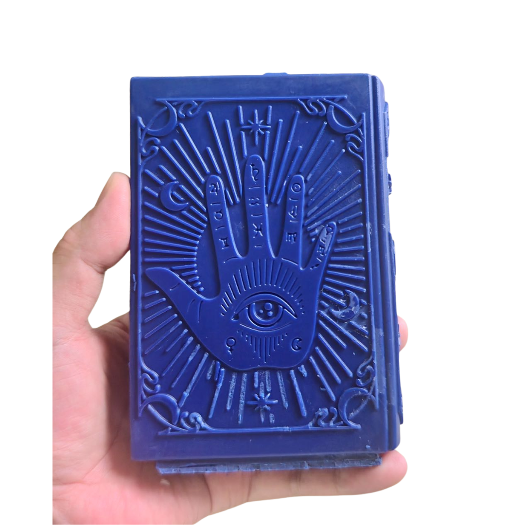 Kerze "Book of Spells"