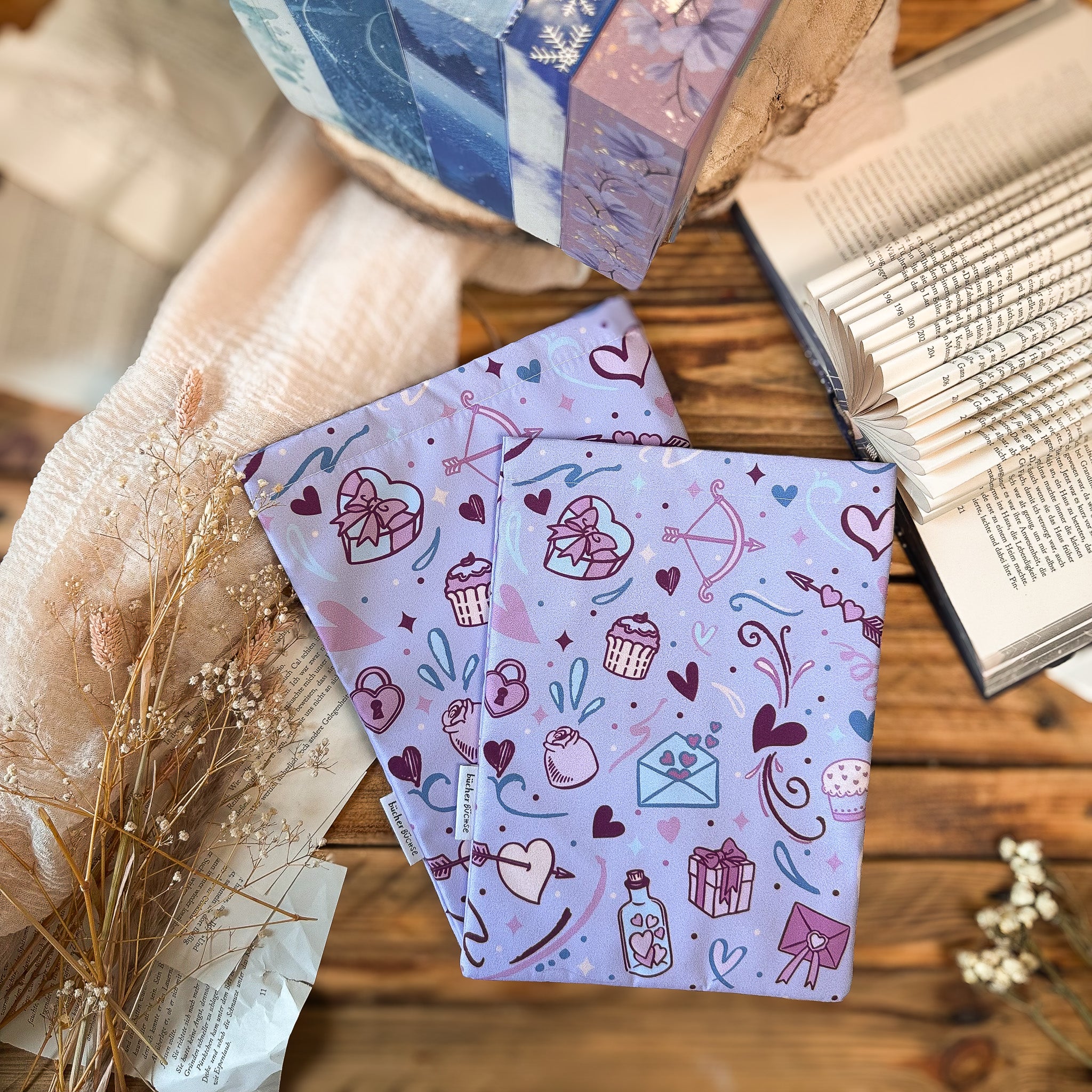 Buchhülle "Love Doodles"