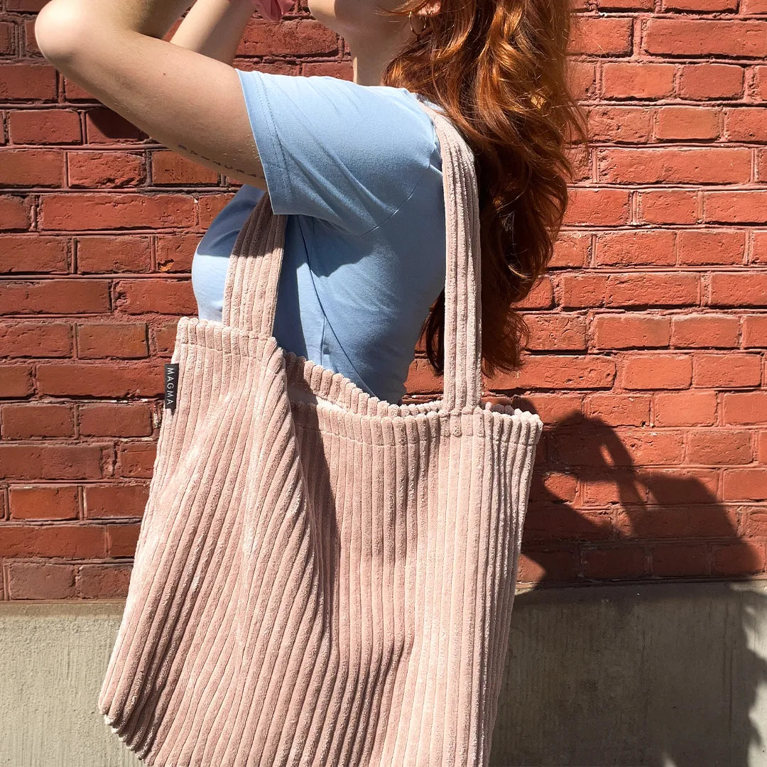 Shopper Cozy Shara